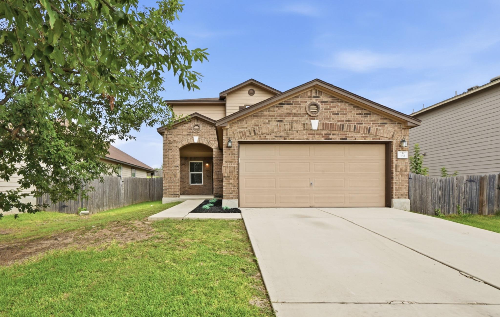 181 Cushman DR, Kyle, TX 78640