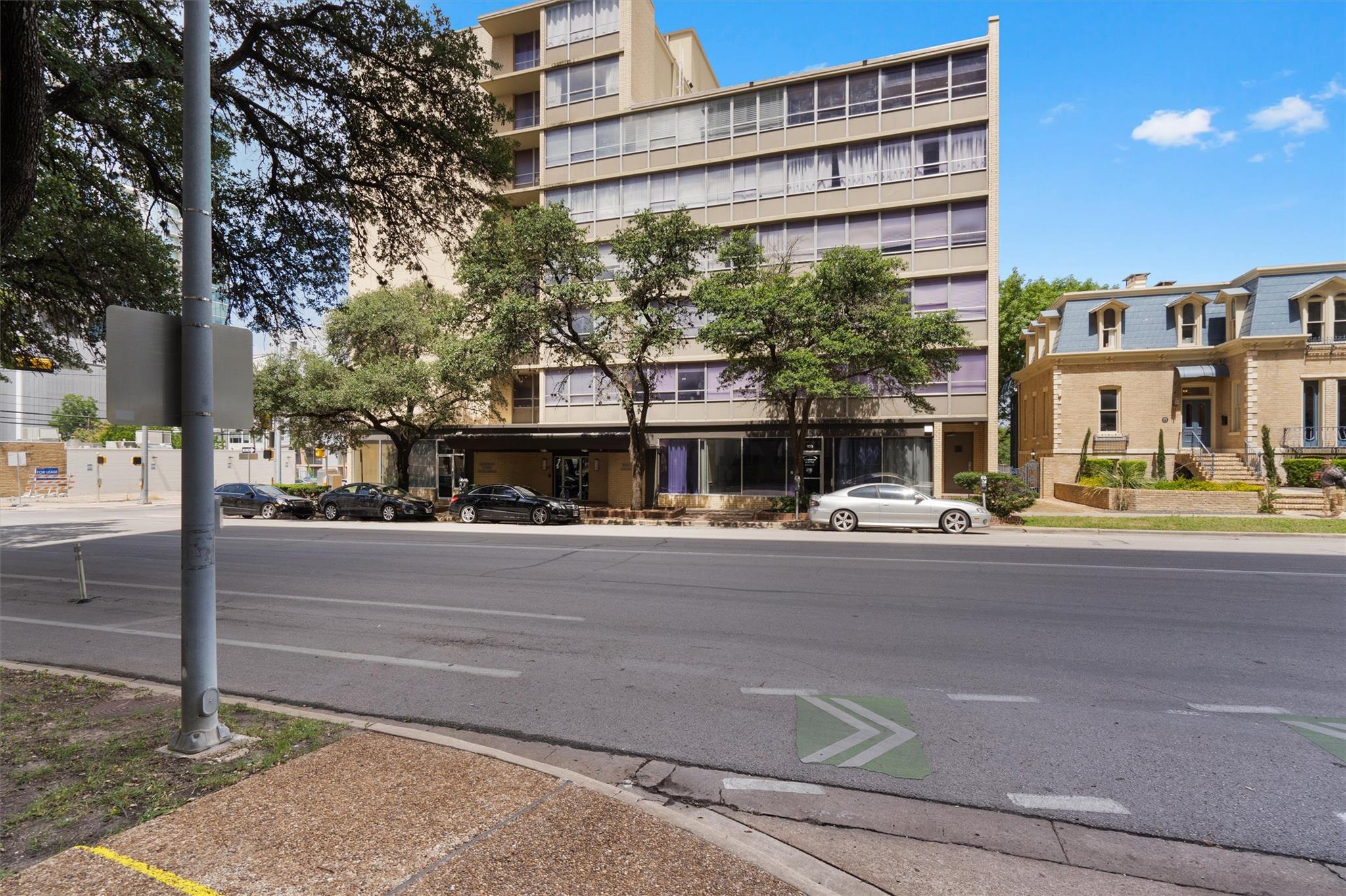 1800 Lavaca ST #A613, Austin, TX 78701