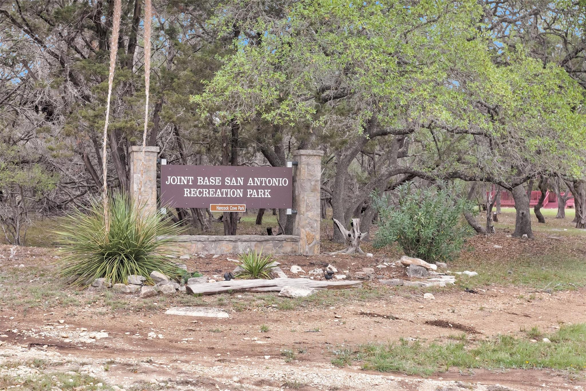 1226 Cougar DR #15, Canyon Lake, TX 78133