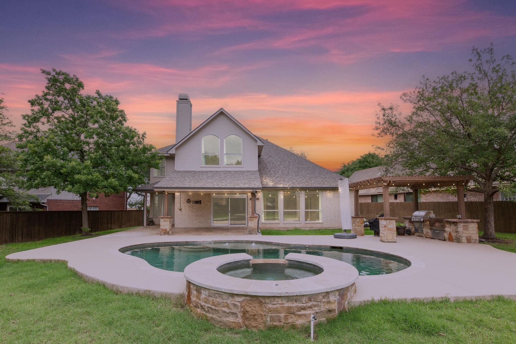 5224 China Garden DR, Austin, TX 78730