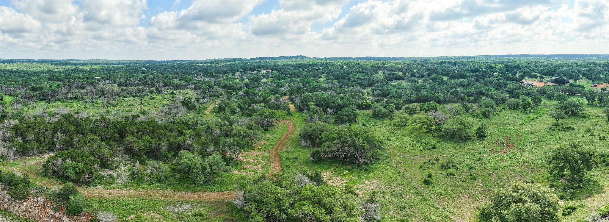 2013 Hilliard RD, San Marcos, TX 78666