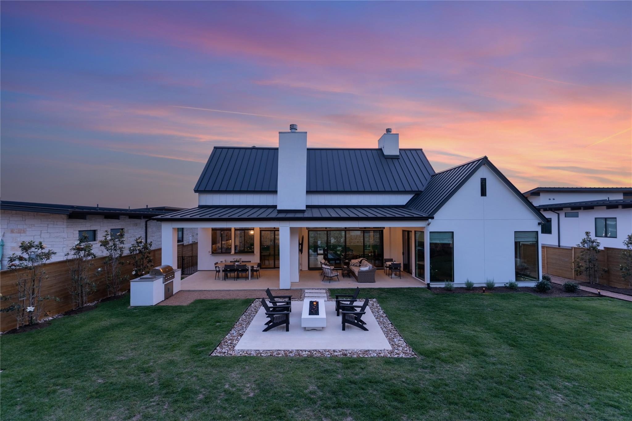 197 Evelyn CT, Dripping Springs, TX 78620
