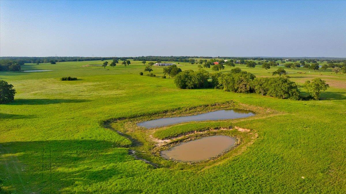 2095 County Road 442, Thrall, TX 76578
