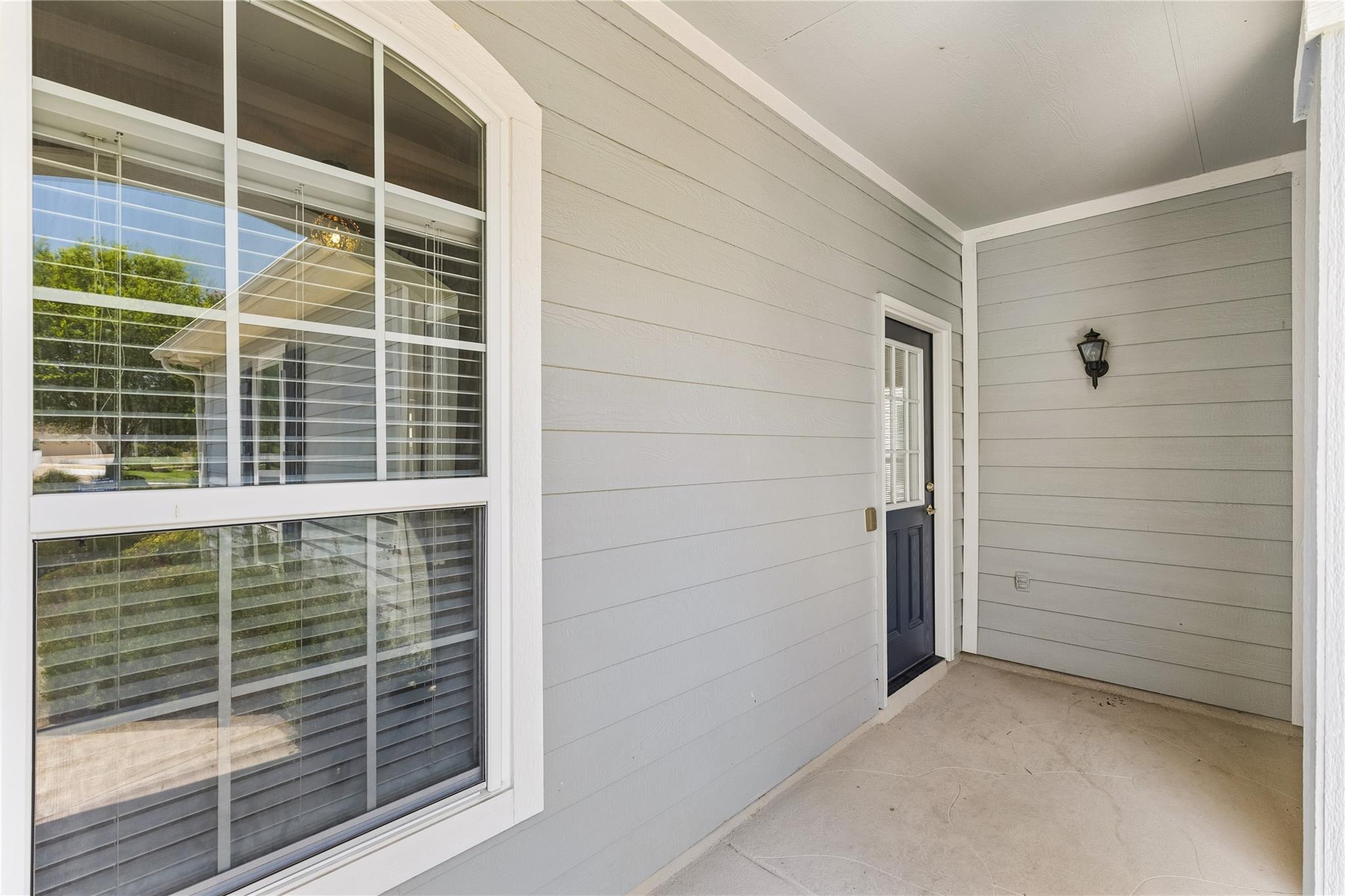120 Bowie CIR, Georgetown, TX 78633