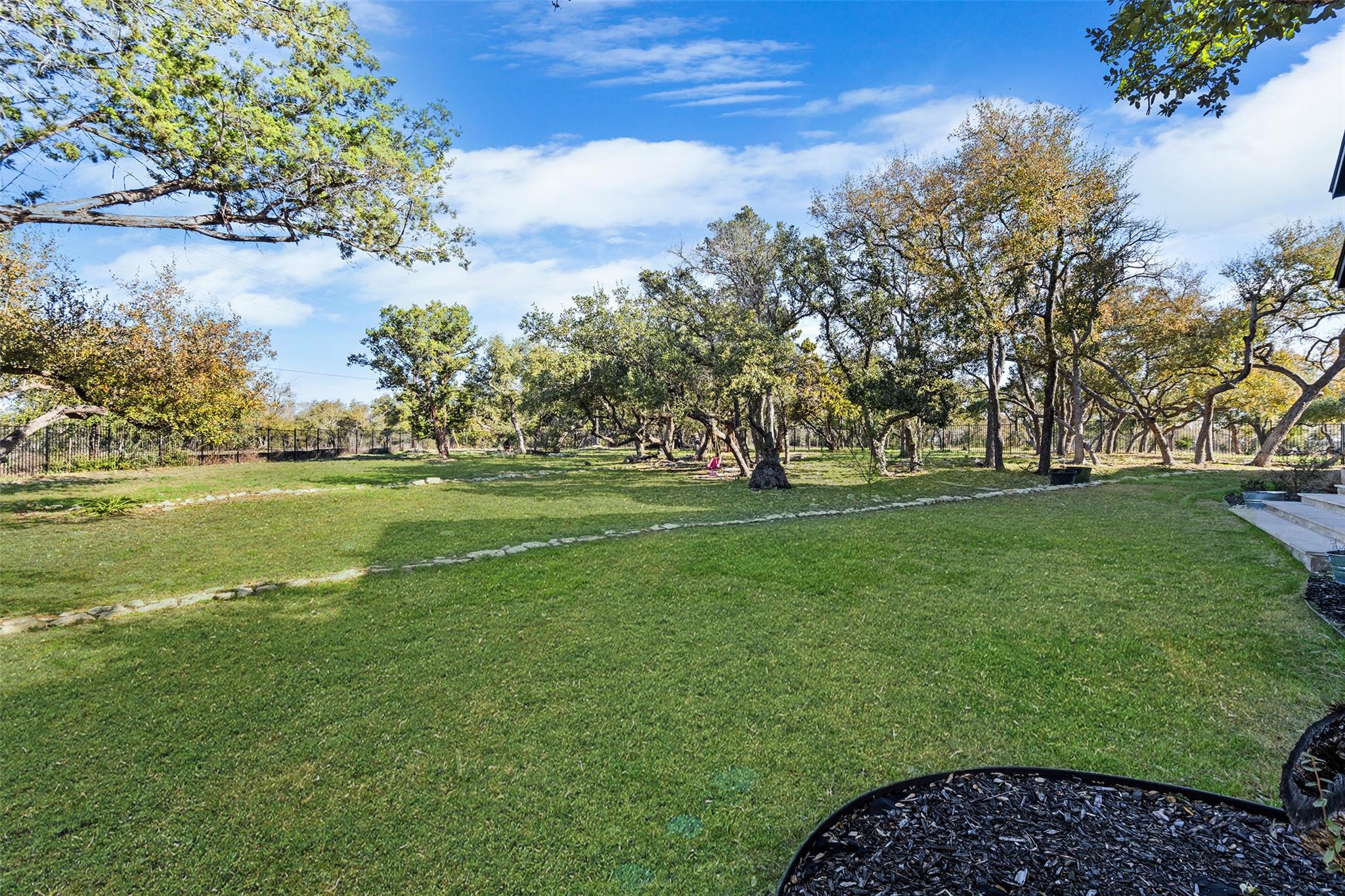 316 Stockman DR, Dripping Springs, TX 78620