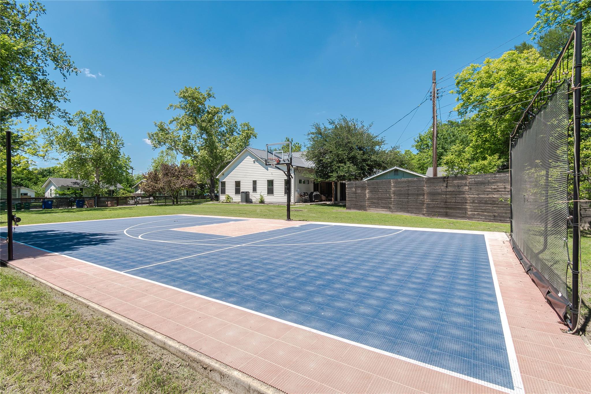 5805 Chesterfield Ave, Austin, TX 78752