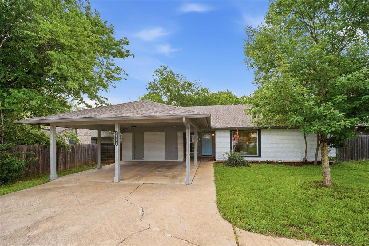 6711 West Gate BLVD #B, Austin, TX 78745