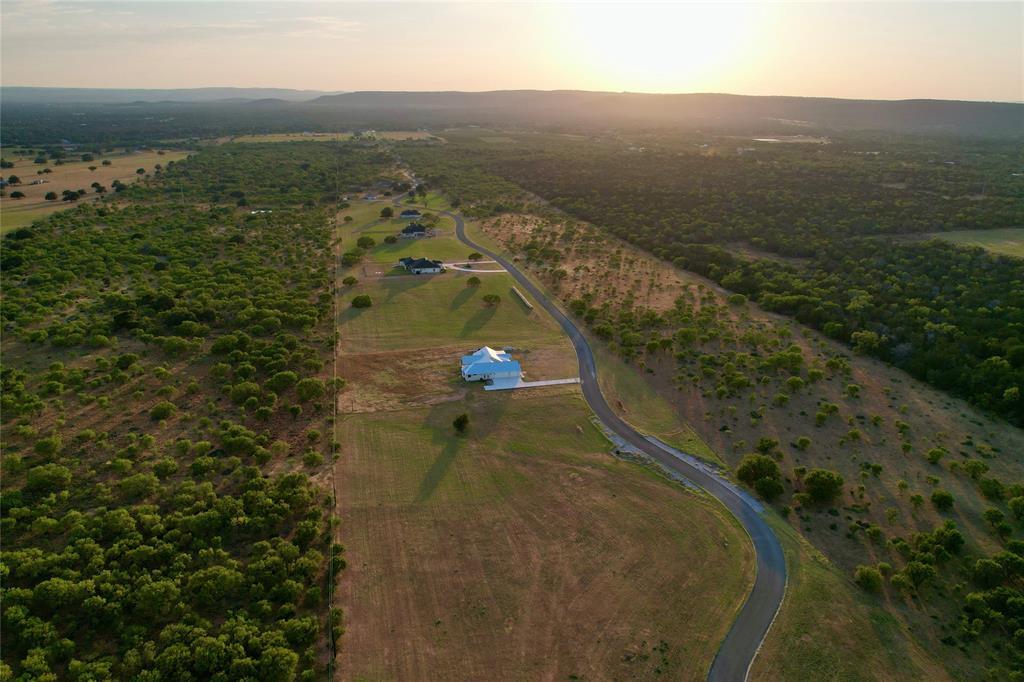 125 Lone Oak DR, Burnet, TX 78611