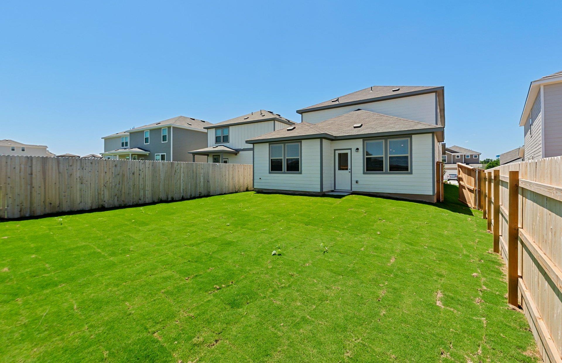 148 Green Berets BND, Jarrell, TX 76537