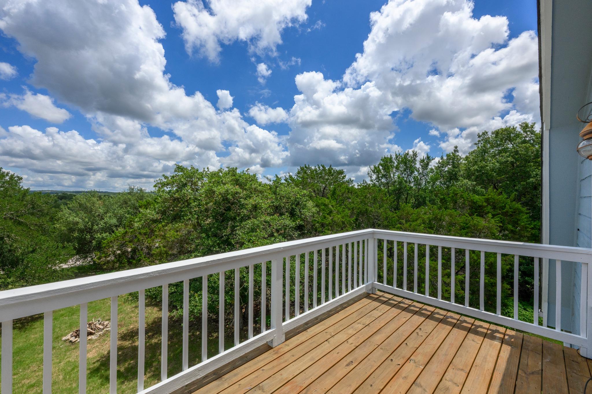 6 Basswood CIR, Wimberley, TX 78676