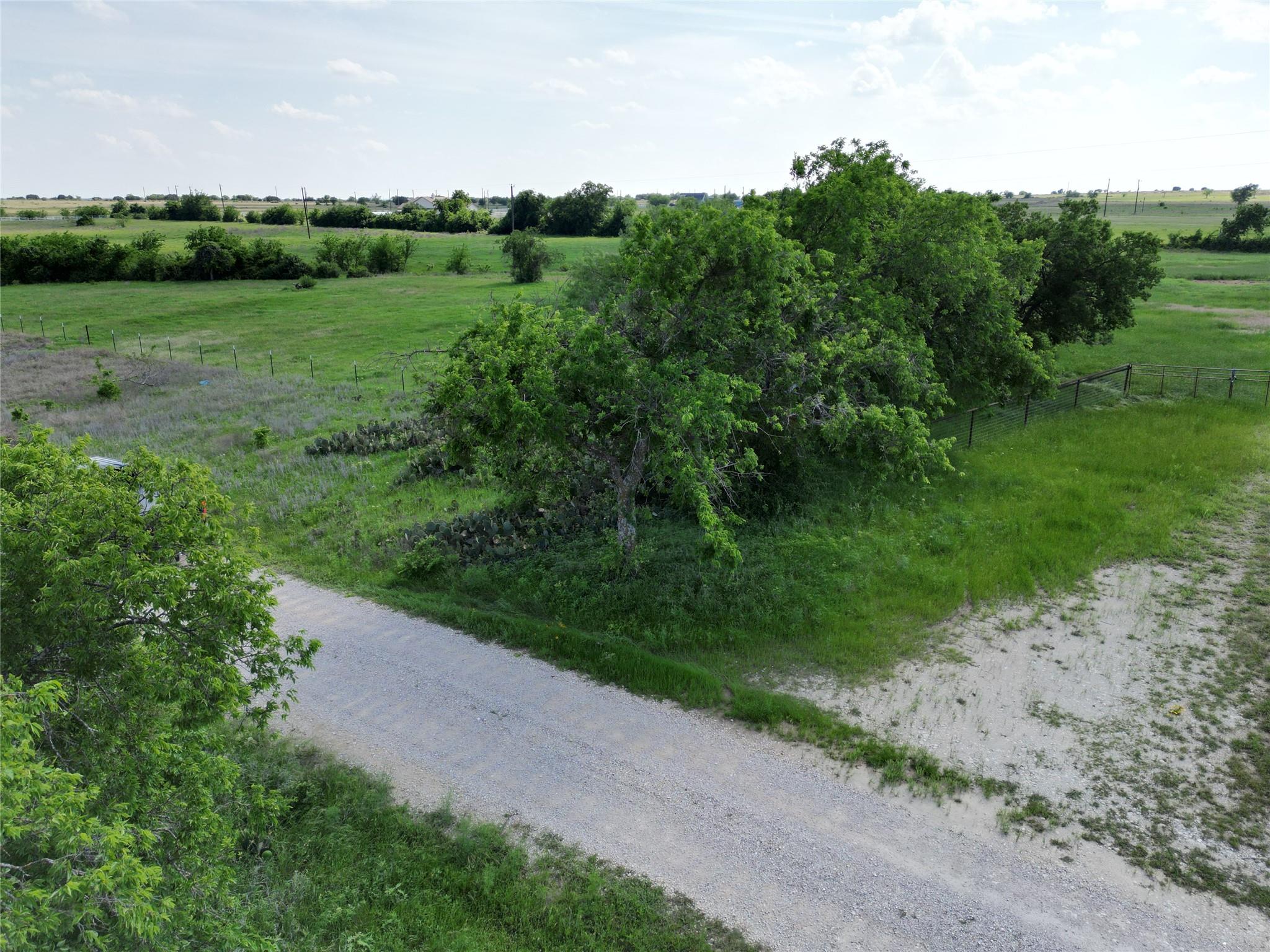 Lot 16 Titus LN, Bertram, TX 78605