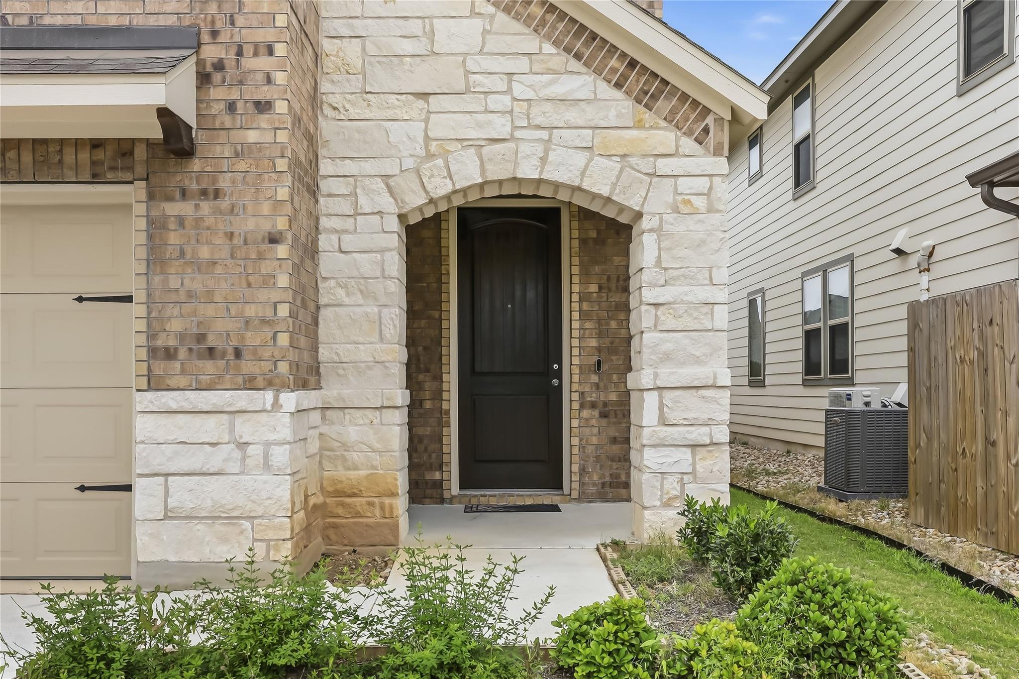 2520 Roosevelt RD, Leander, TX 78641