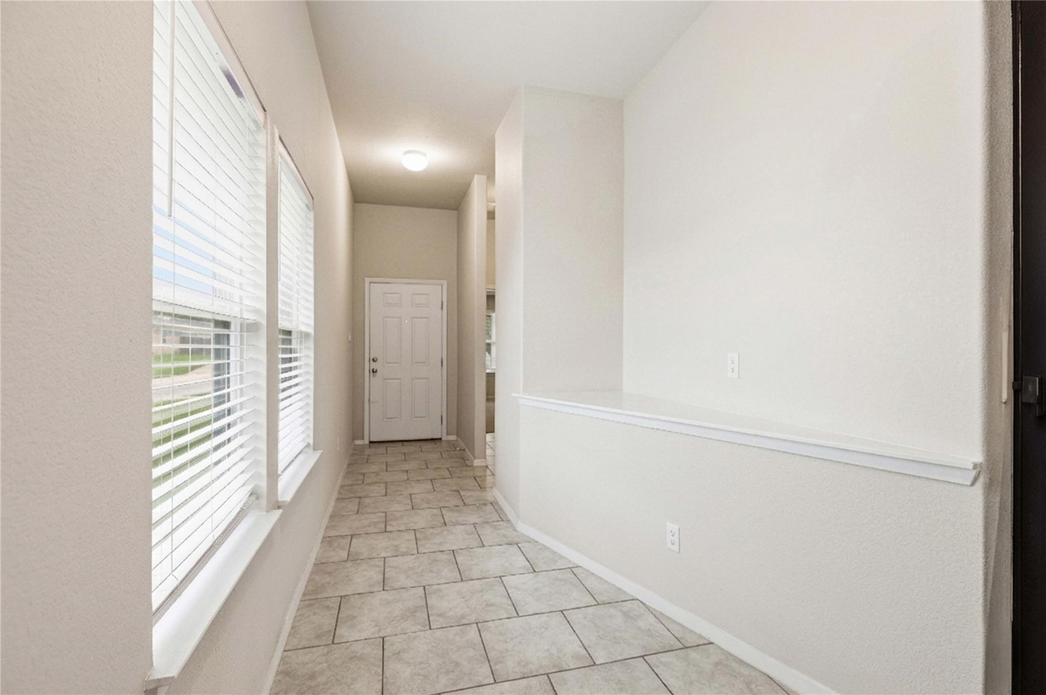 107 Saranac DR, Elgin, TX 78621