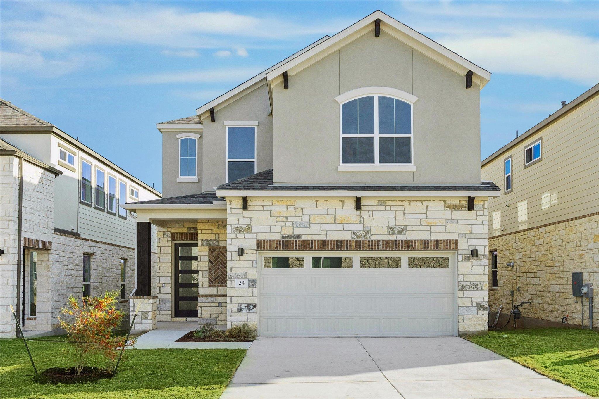 1531 N Red Bud LN #24, Round Rock, TX 78665