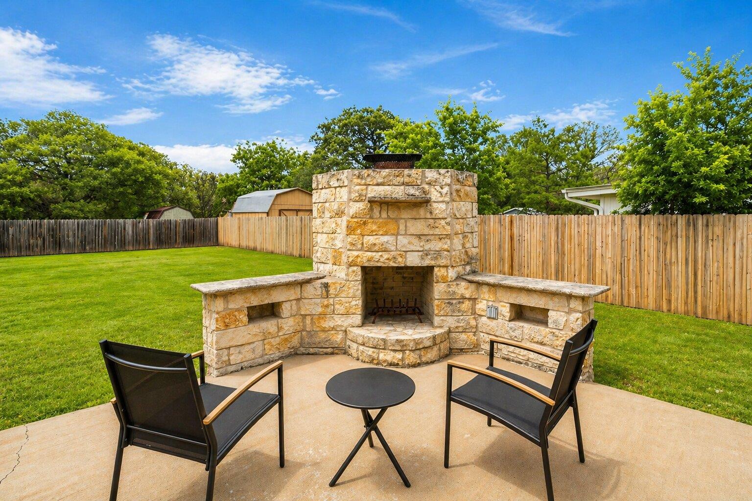 116 Puna LN, Bastrop, TX 78602