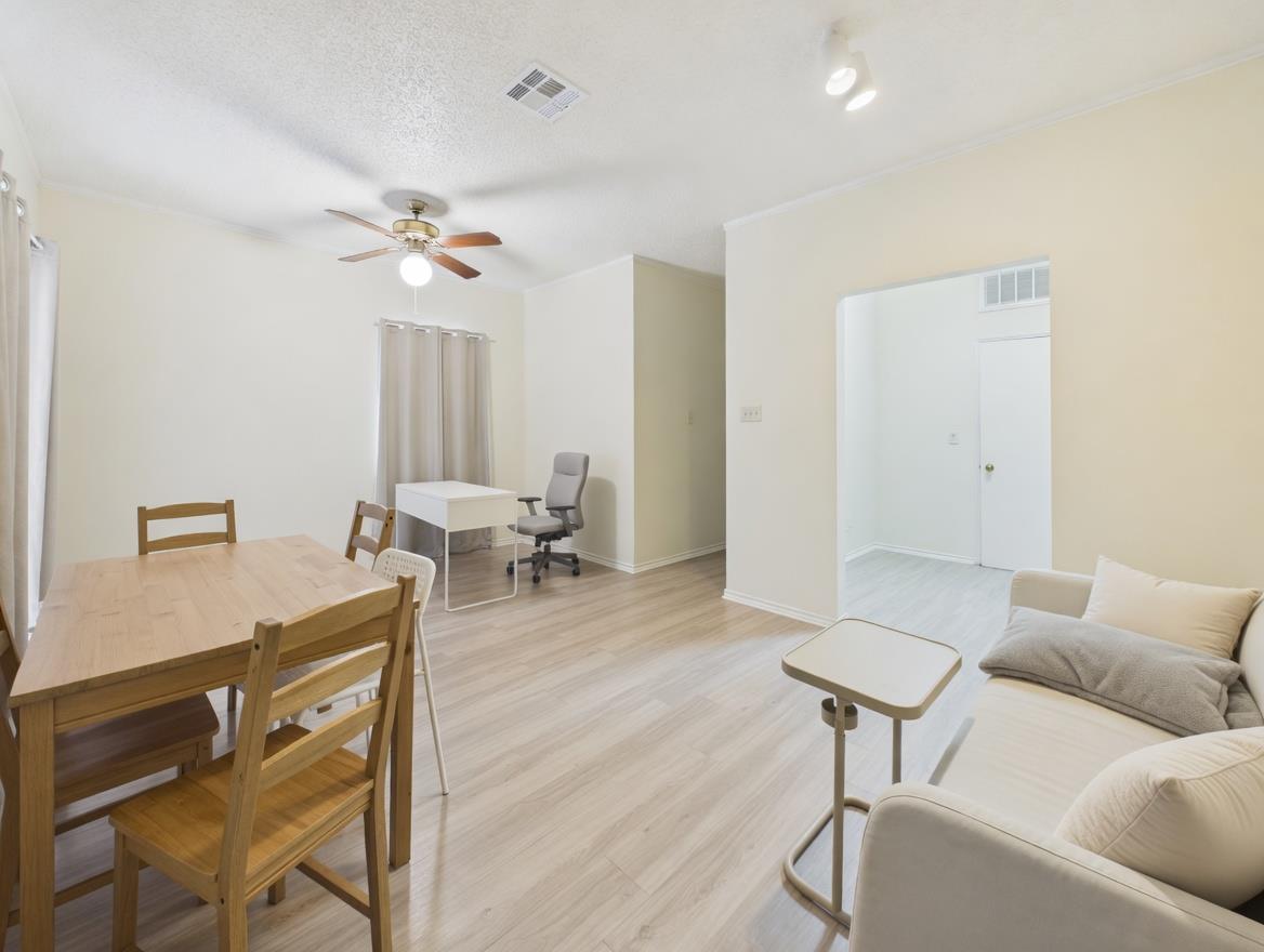 2804 Rio Grande ST #201, Austin, TX 78705