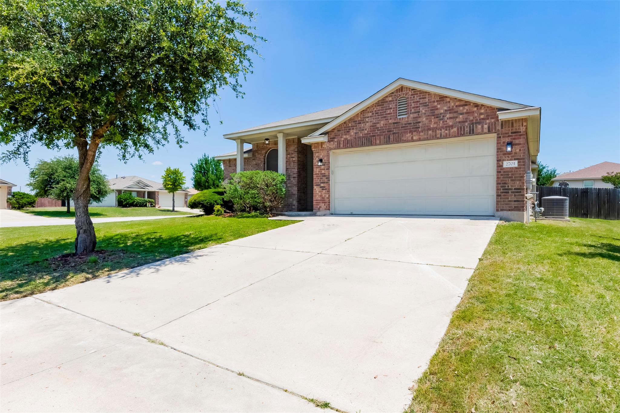 2701 Hearthsong Loop, Round Rock, TX 78665