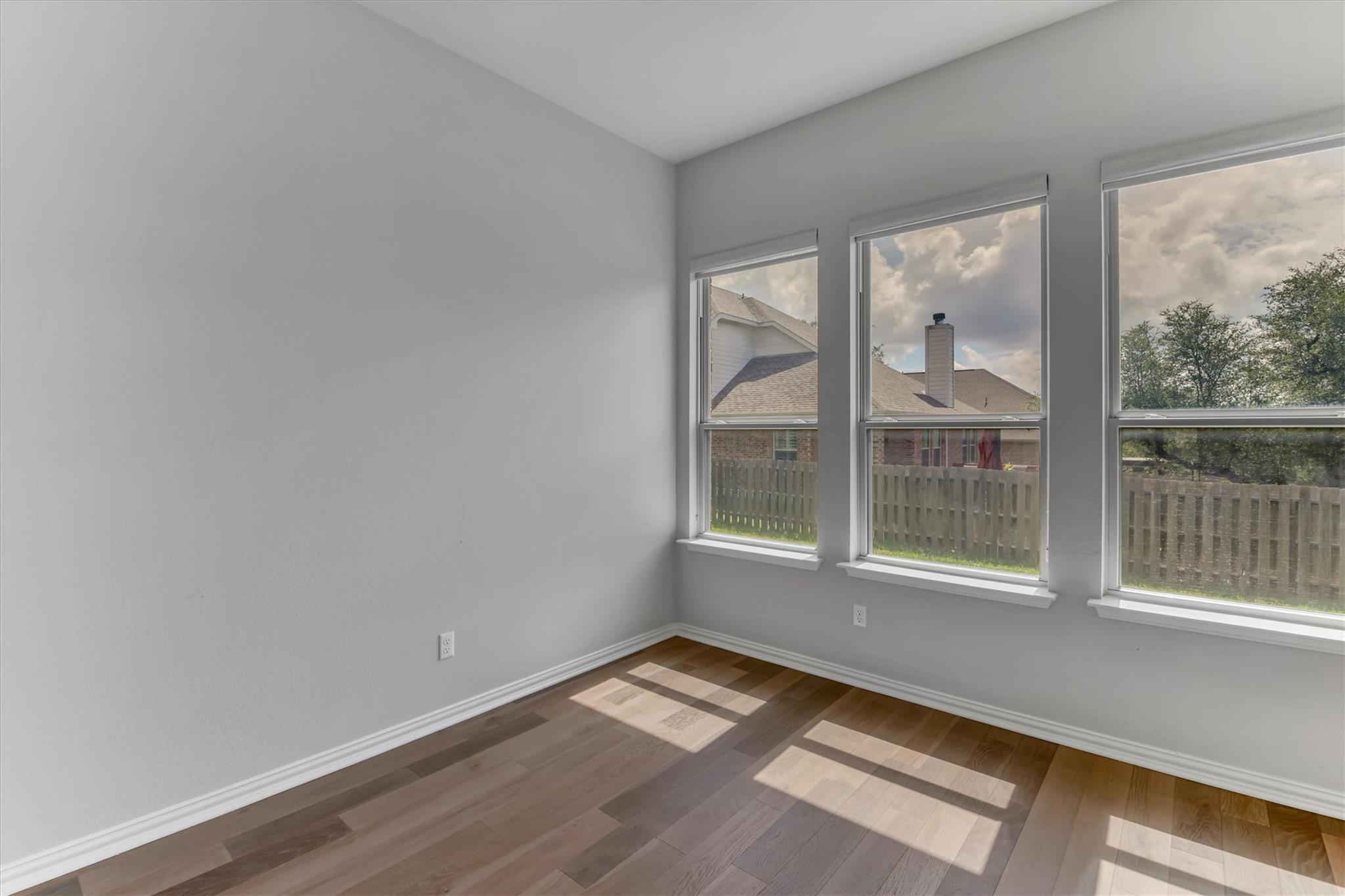 902 Catalina LN, Austin, TX 78737