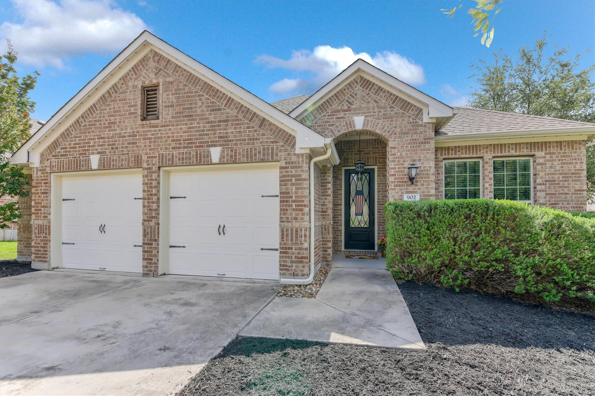 902 Catalina LN, Austin, TX 78737