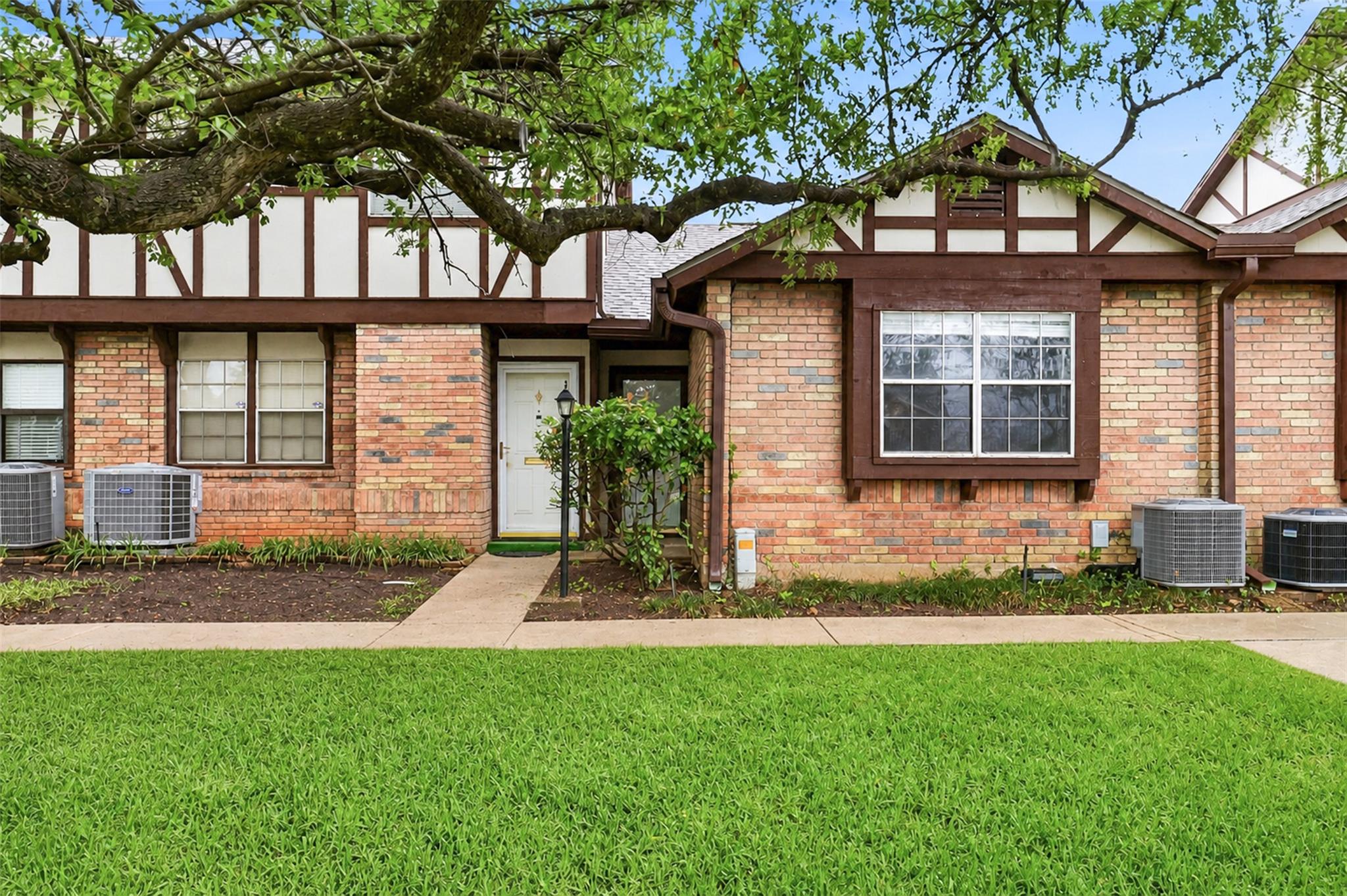 3505 Greystone DR, Austin, TX 78731