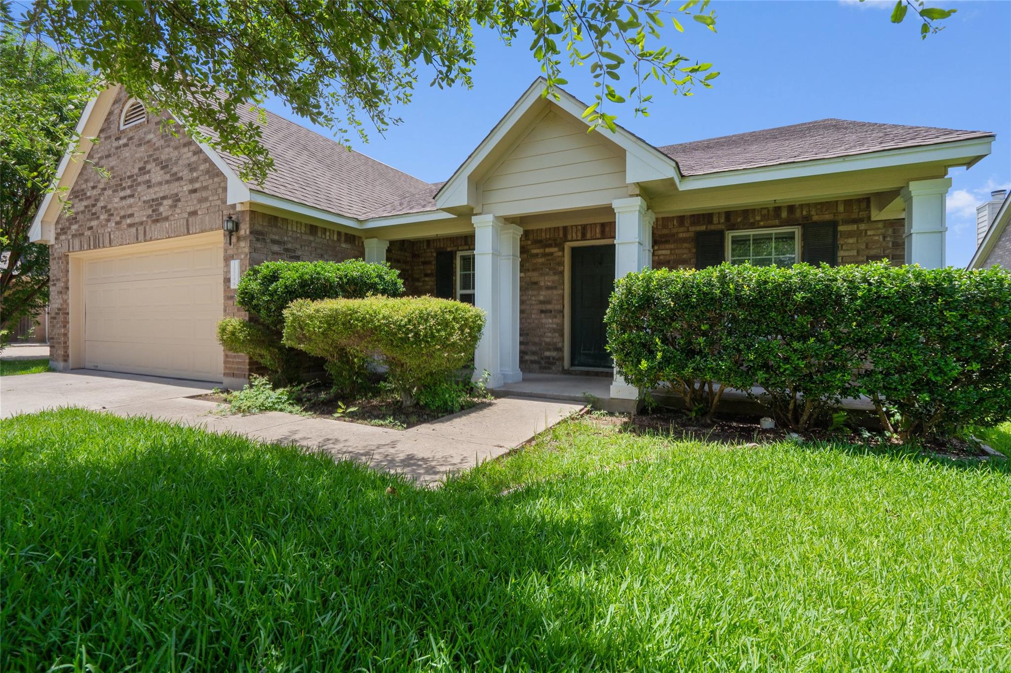 3924 Links LN, Round Rock, TX 78664