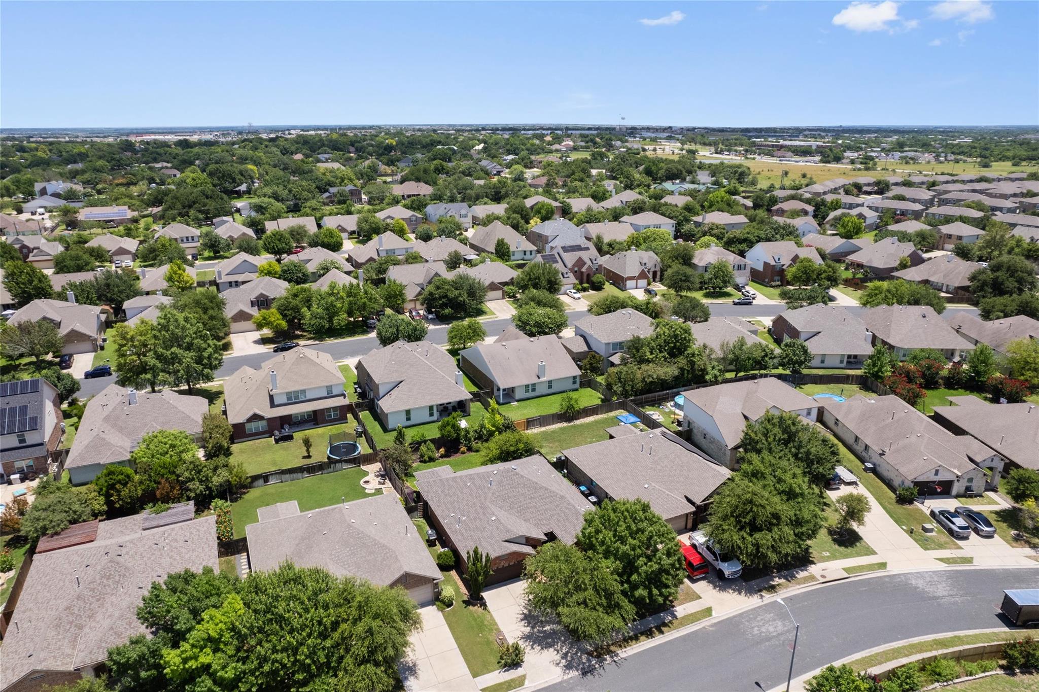 3924 Links LN, Round Rock, TX 78664