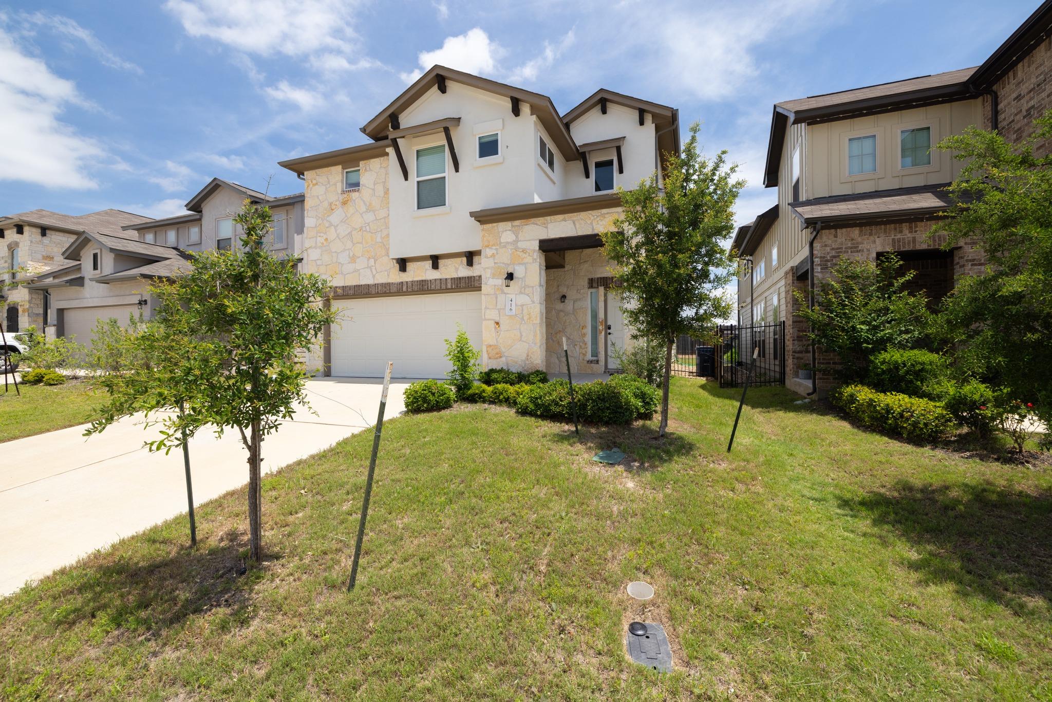 416 Staunton DR, Leander, TX 78641