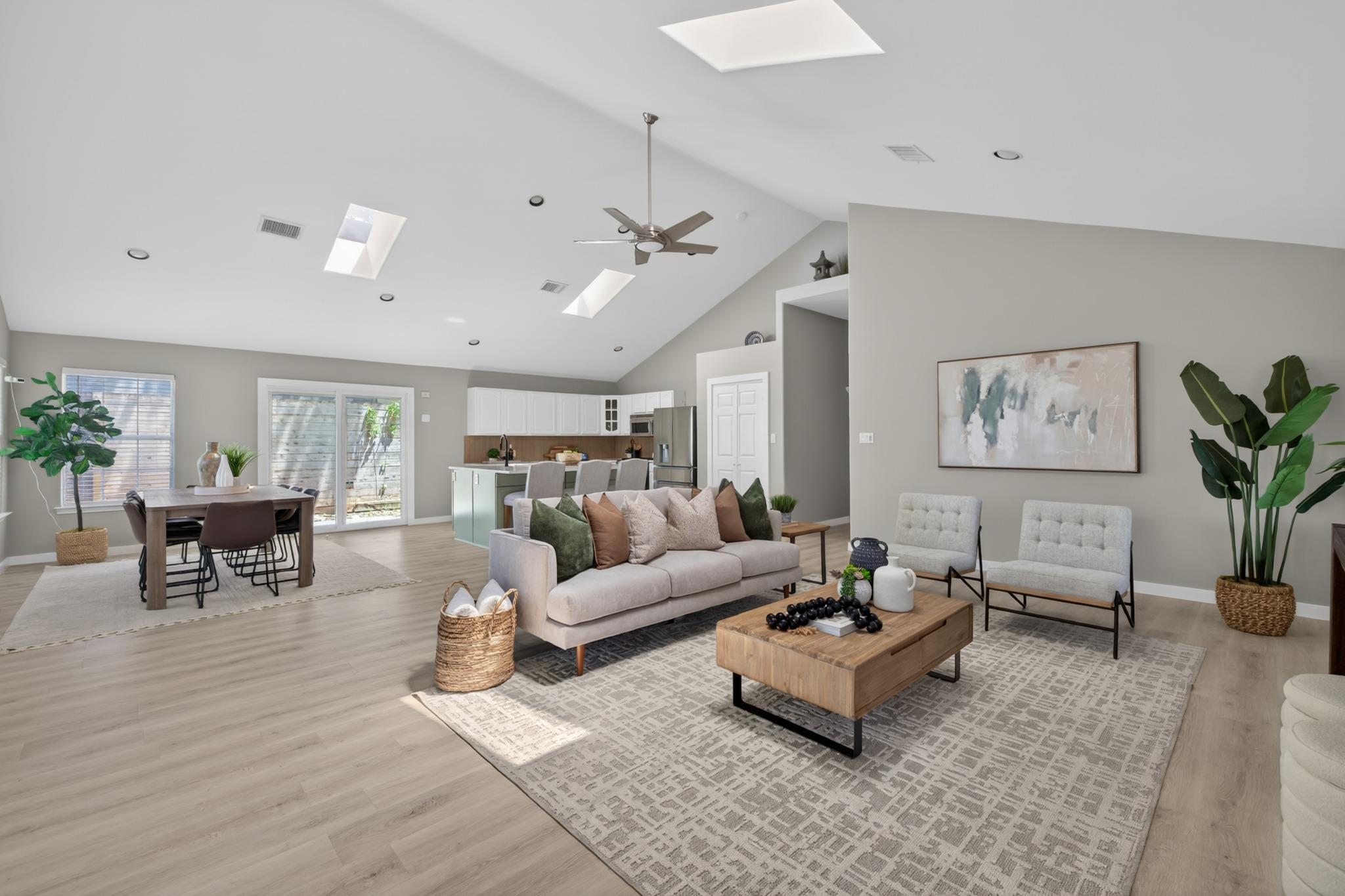 411 W Live Oak ST, Austin, TX 78704