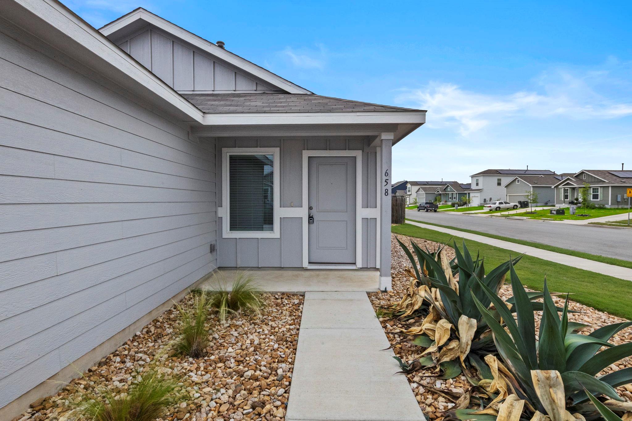 658 Soapstone Ps, San Marcos, TX 78656