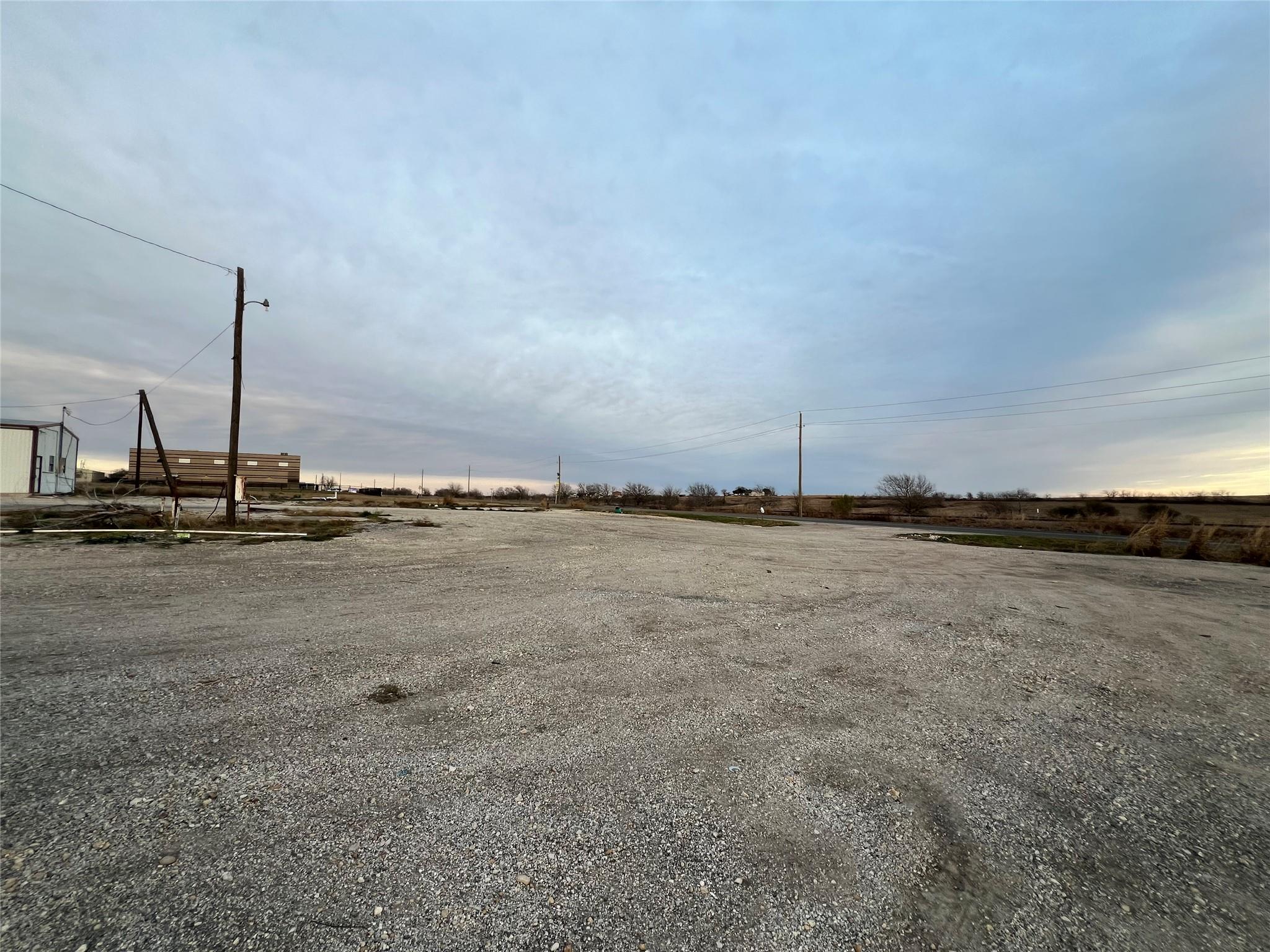 14201 S State Highway 95, Coupland, TX 78615