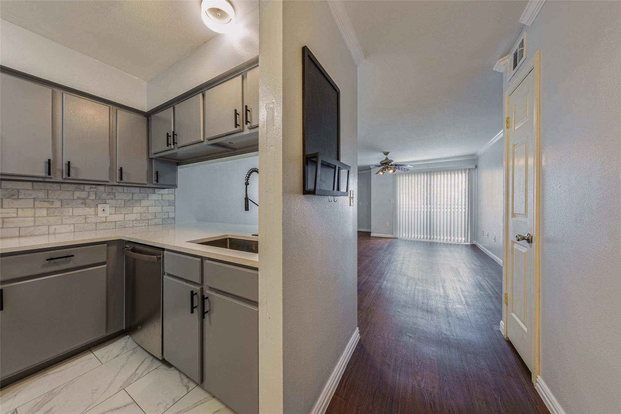 501 W 26th ST #103, Austin, TX 78705