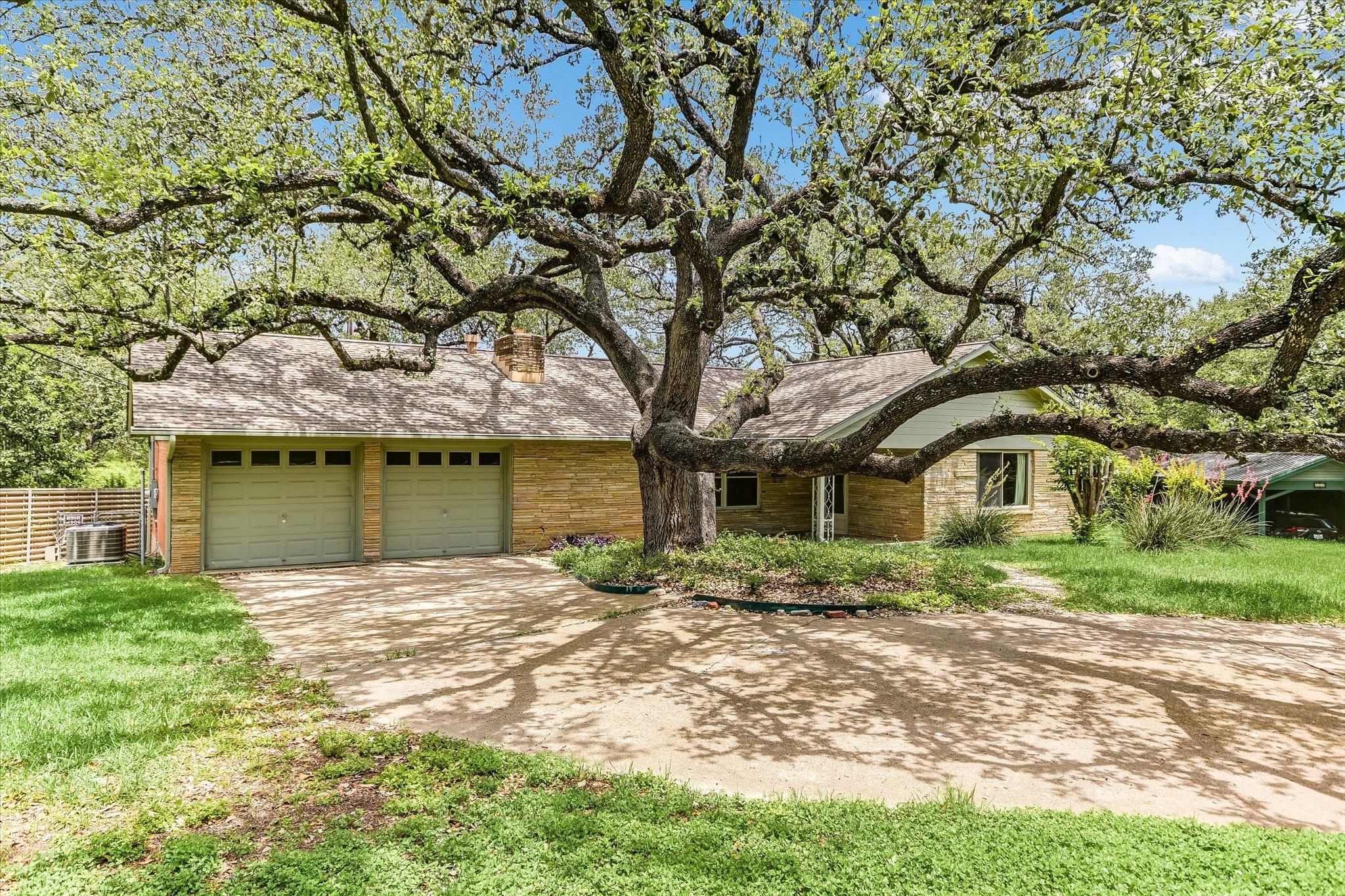 502 Sunset CIR, Austin, TX 78704