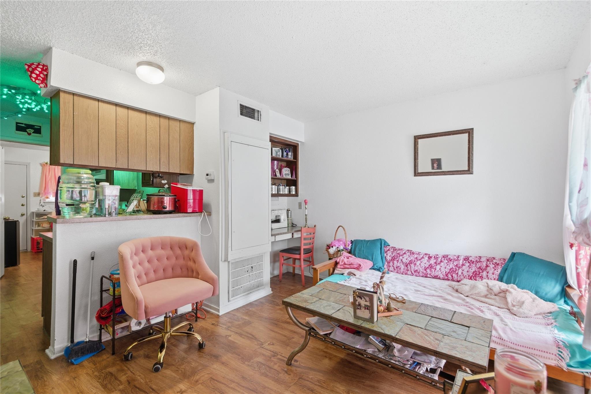 2801 Hemphill Pk #A103, Austin, TX 78705