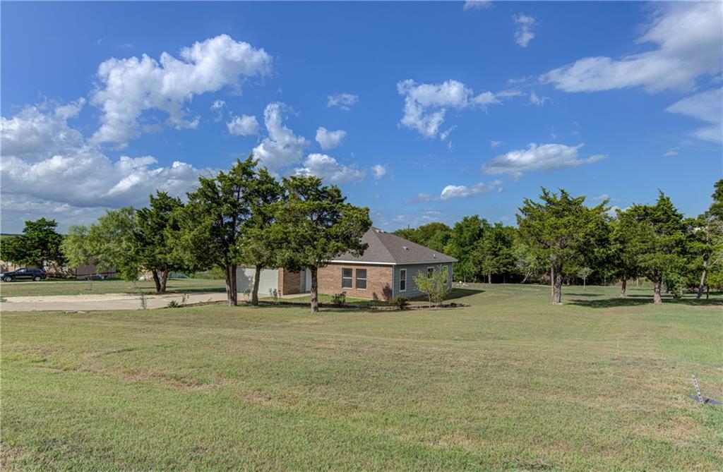 135 Valle Verde DR, Del Valle, TX 78617