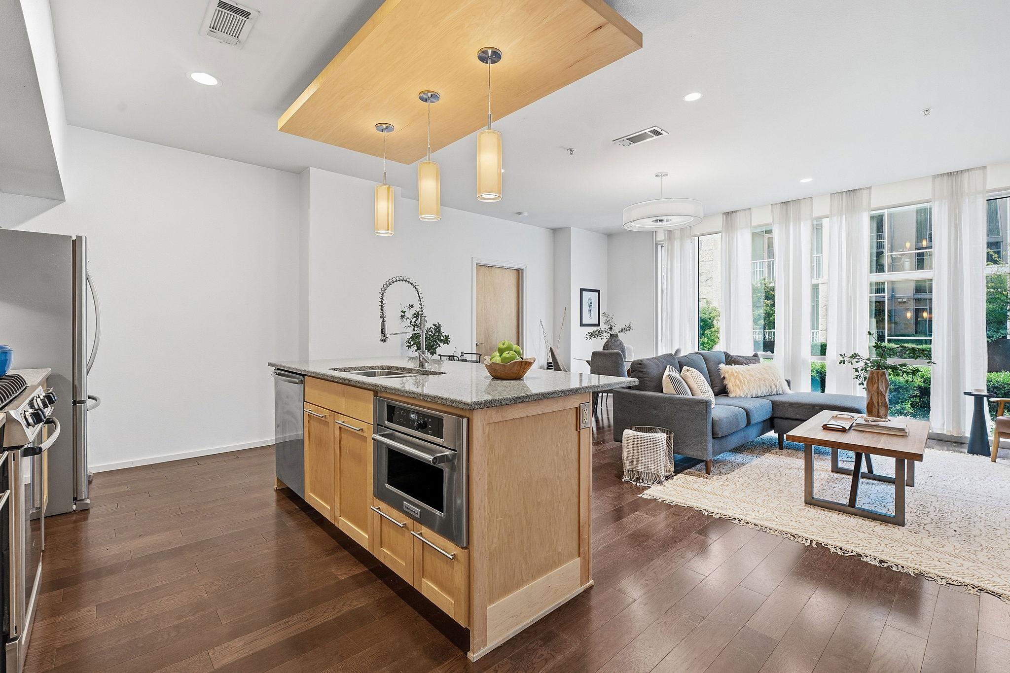 1600 Barton Springs RD #5103, Austin, TX 78704