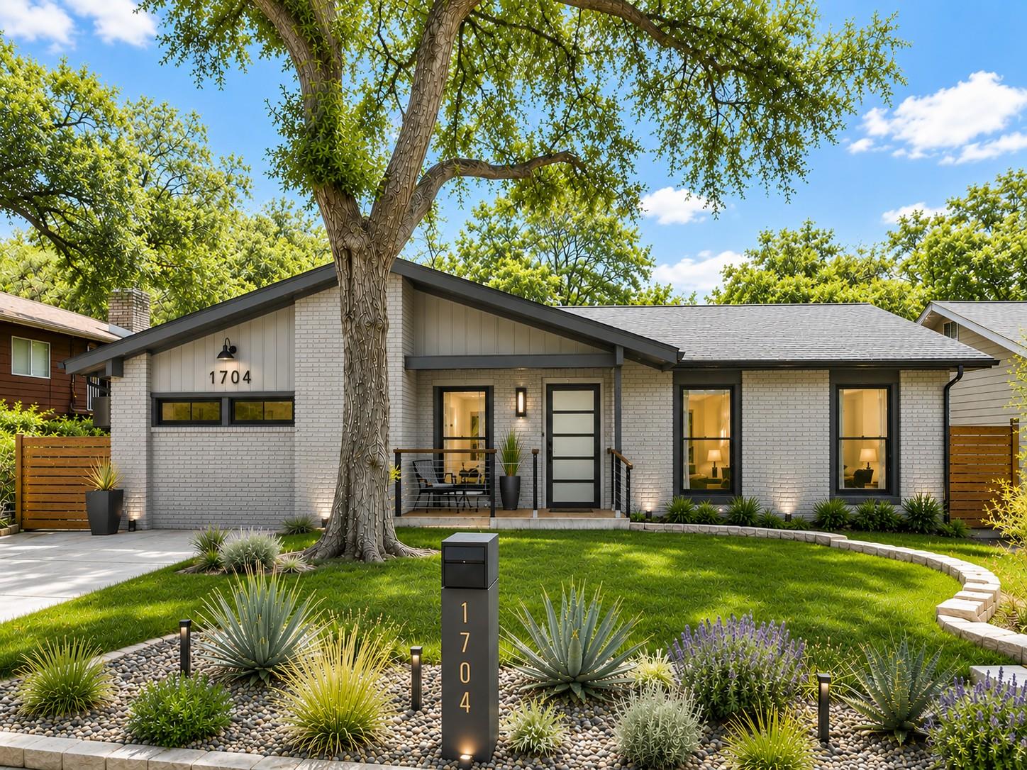 1704 Parkside LN, Austin, TX 78745