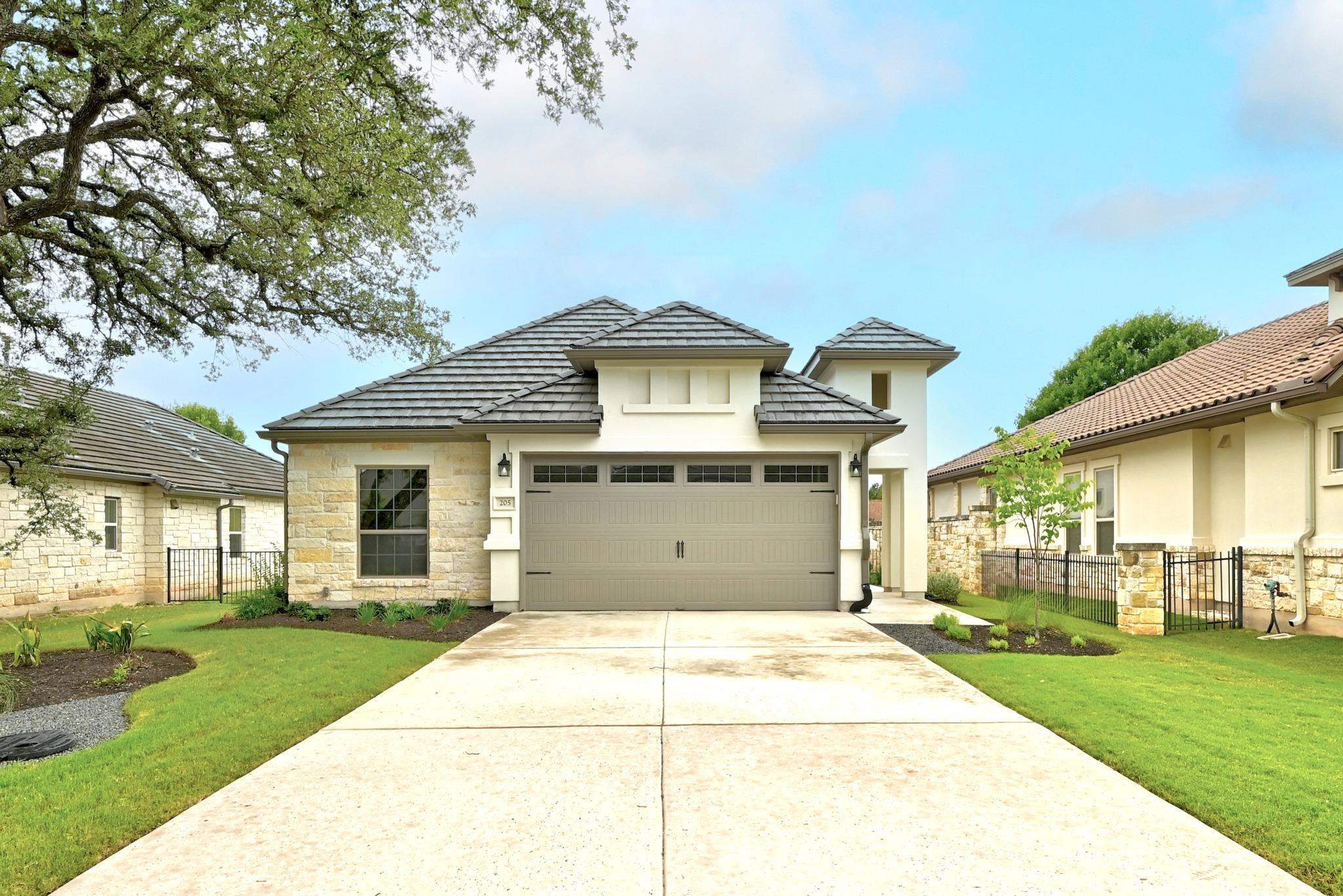 205 Indigo LN, Georgetown, TX 78628