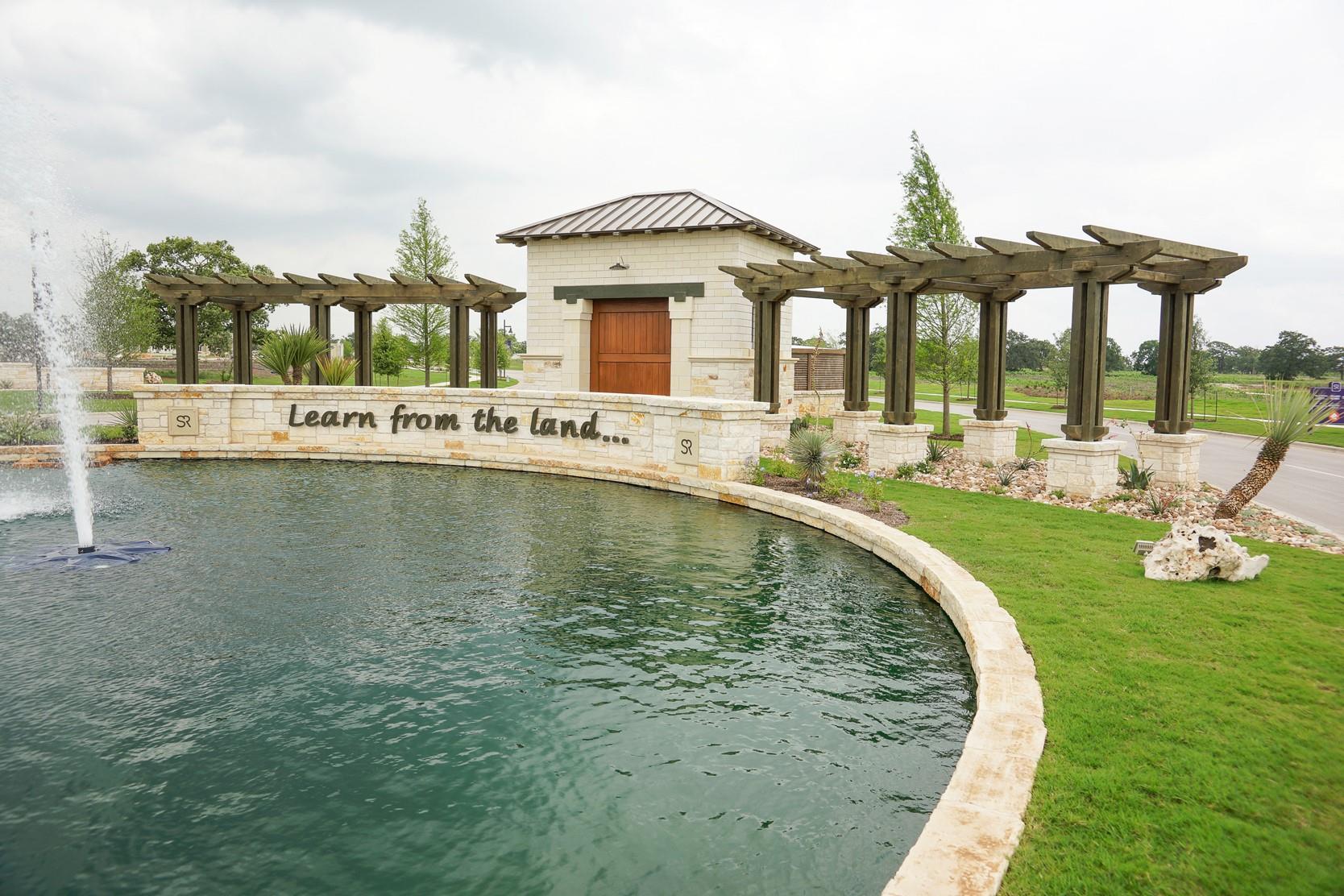 357 Blue Summit BND, Liberty Hill, TX 78642