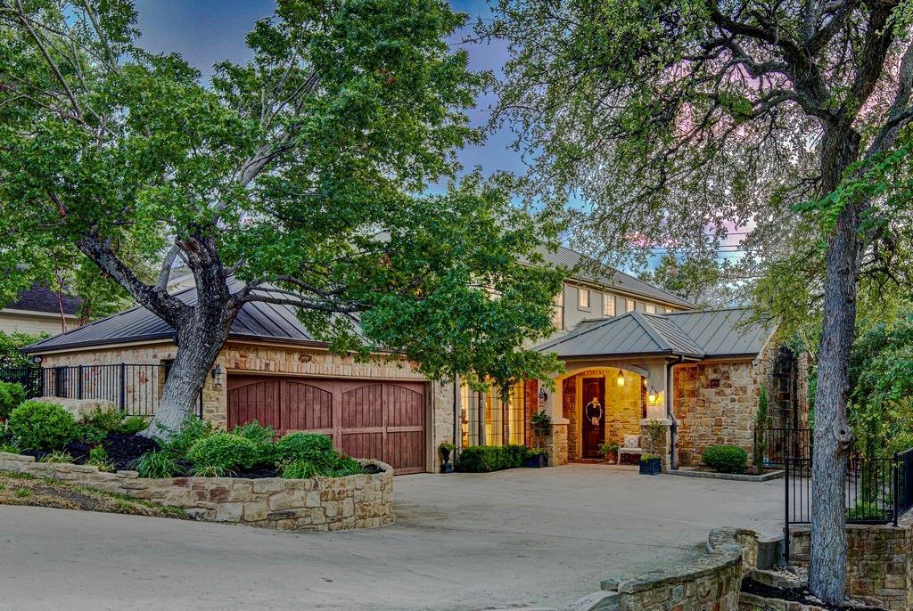 303 Rolling Green DR, Lakeway, TX 78734