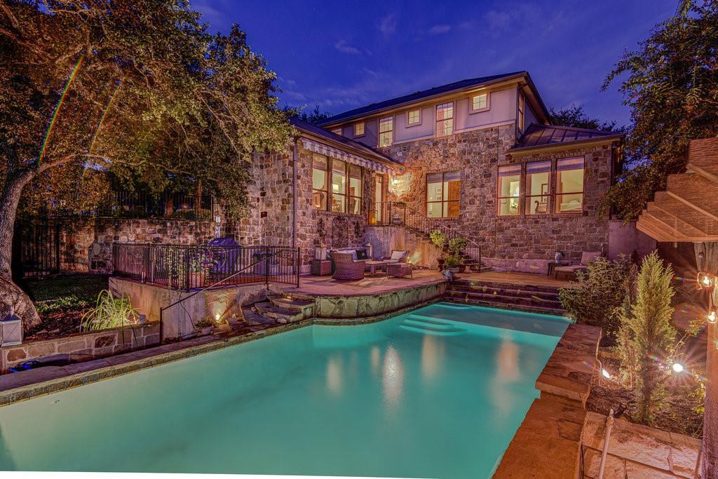 303 Rolling Green DR, Lakeway, TX 78734
