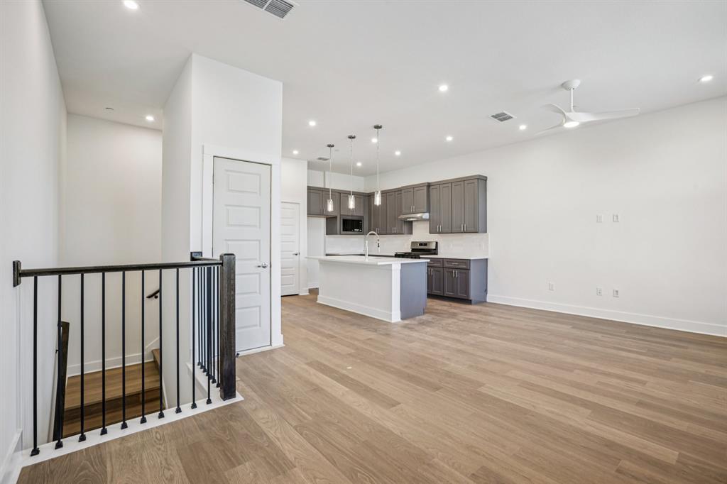 200 W 56th ST #8103, Austin, TX 78751