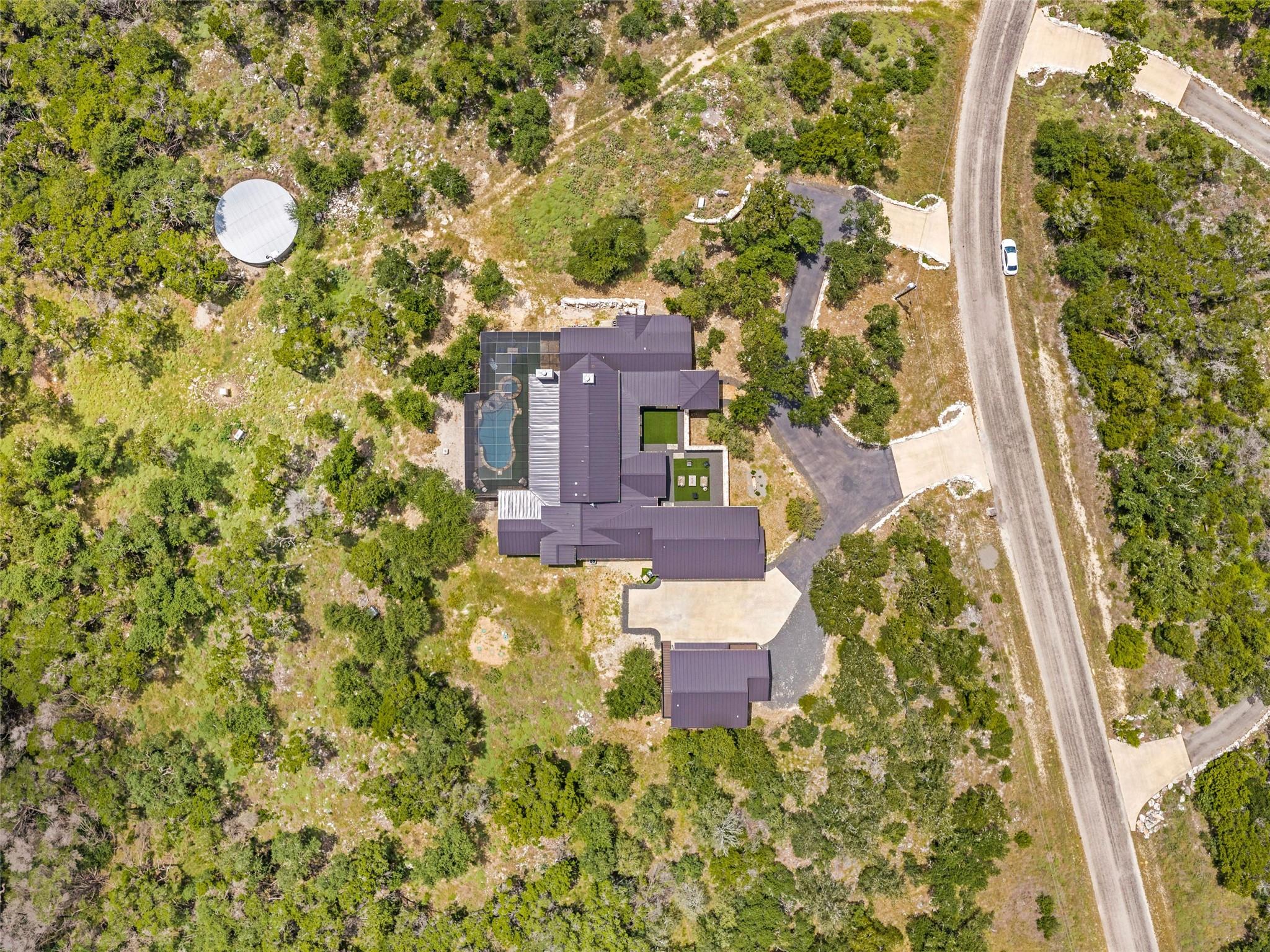 435 Gardenia DR, Wimberley, TX 78676