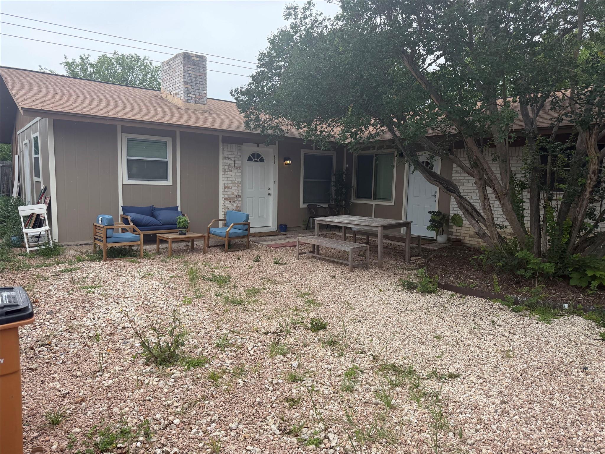 5600 Ponciana DR, Austin, TX 78744