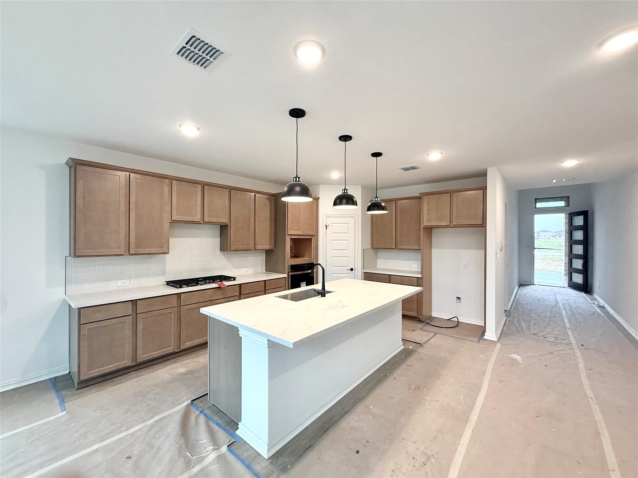 918 Kapok ST, Buda, TX 78610