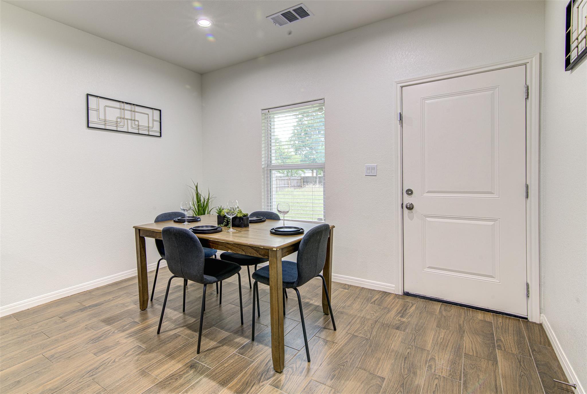 129 Kawainui LN, Bastrop, TX 78602
