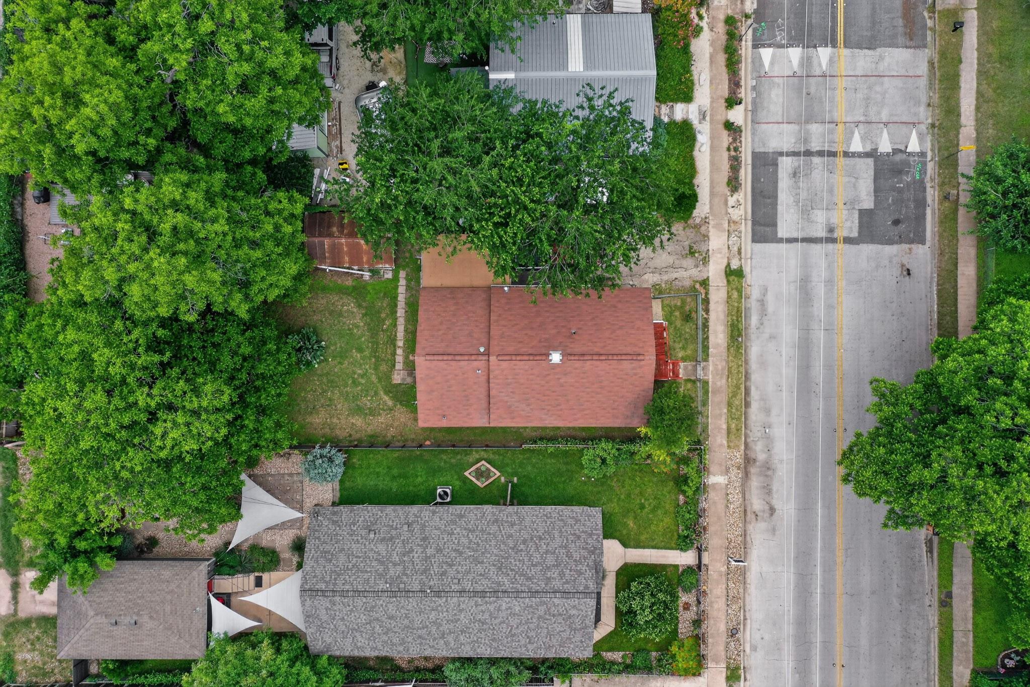 1912 Holly ST, Austin, TX 78702