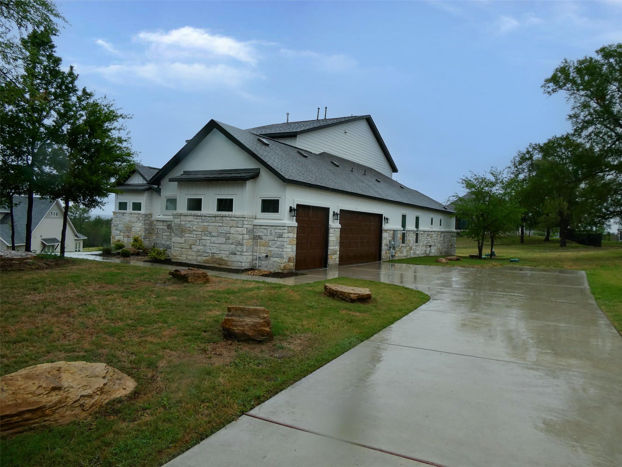 116 Merlin CT, Cedar Creek, TX 78612
