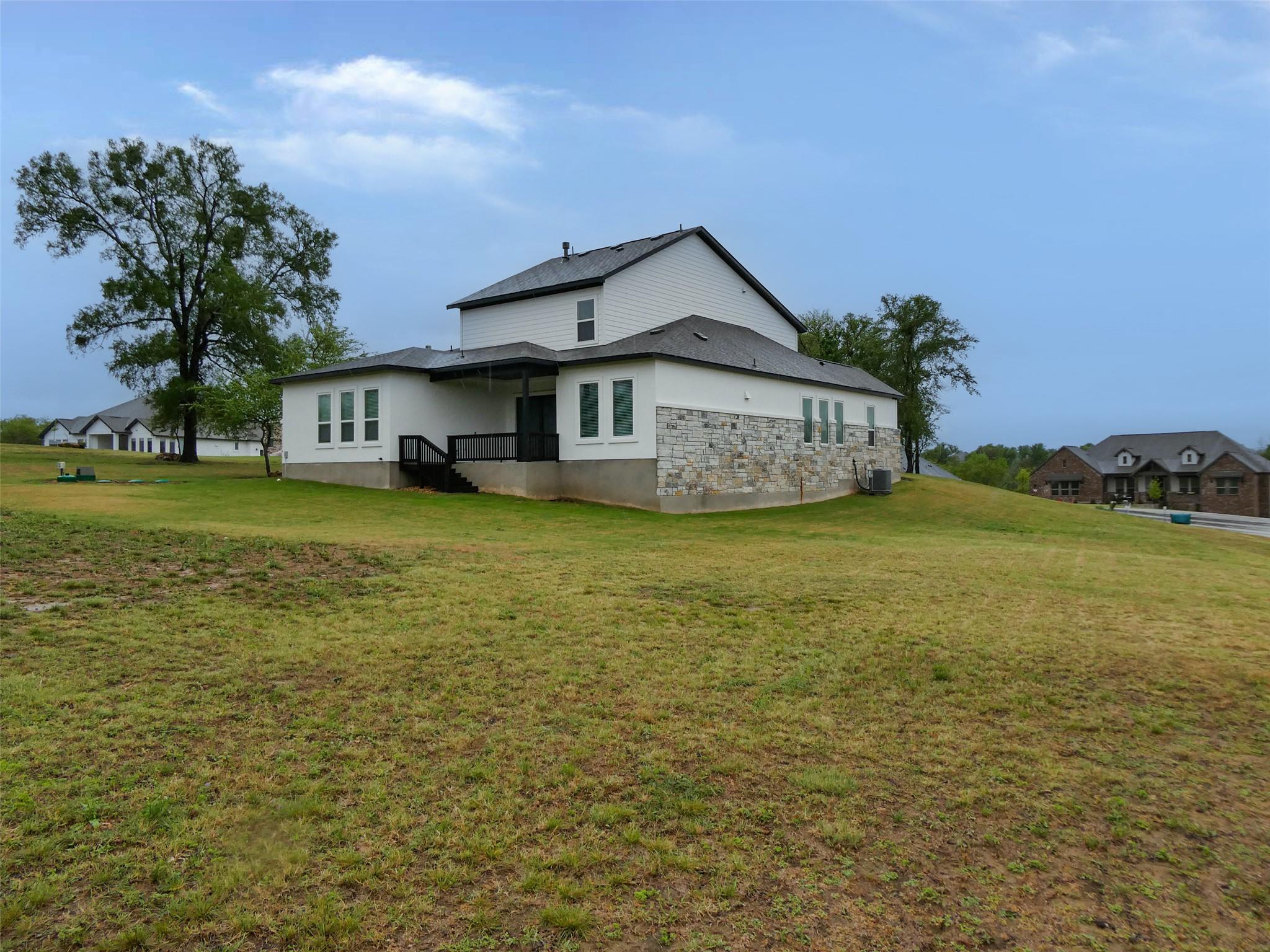 116 Merlin CT, Cedar Creek, TX 78612