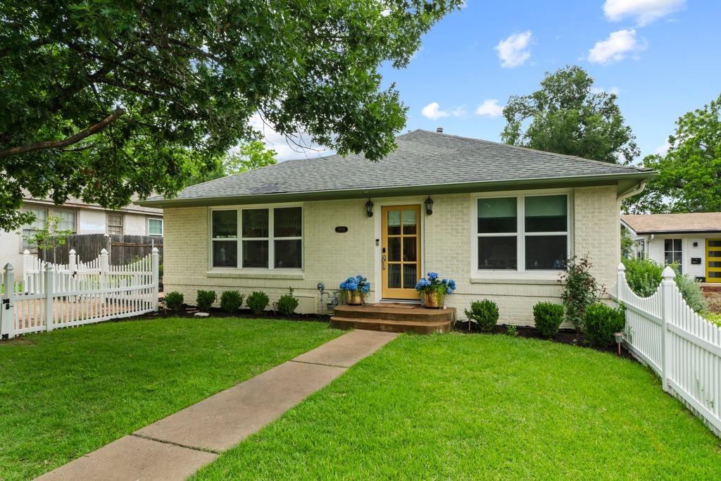 1908 W 37th ST, Austin, TX 78731