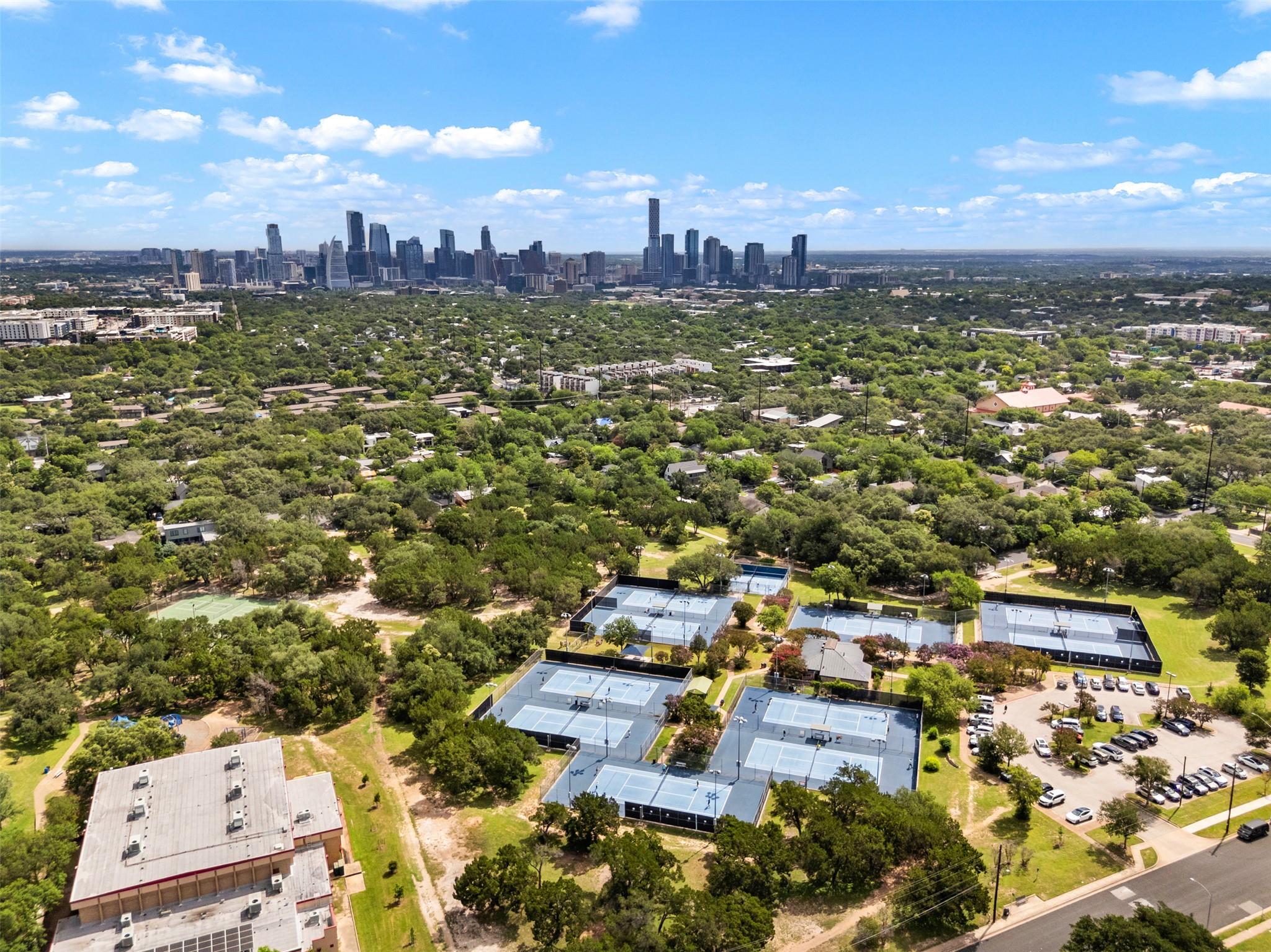 2804 Treble LN #902, Austin, TX 78704